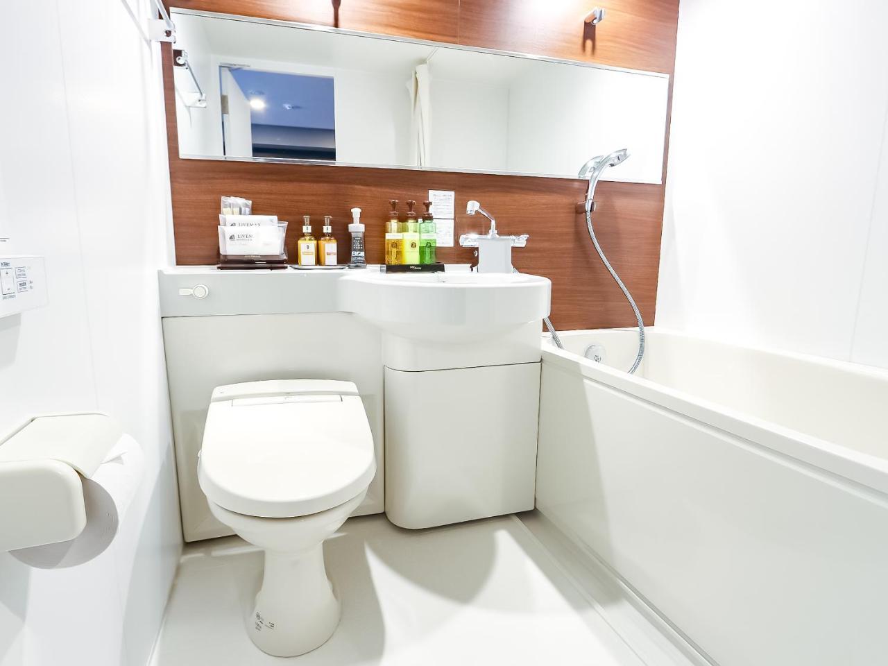 Hotel Livemax Yokohama-Eki Nishiguchi Yokohama  Bagian luar foto